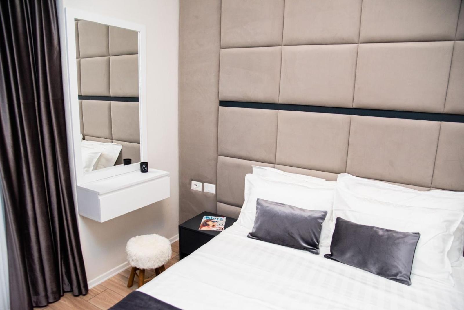 Luxe Haven B22 Apartament *